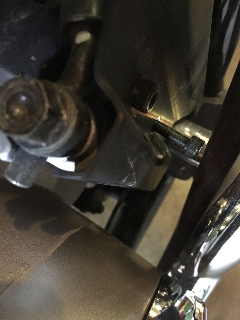 HOW TO Mapam forward control installation Honda VTX 1300 / VTX 1800